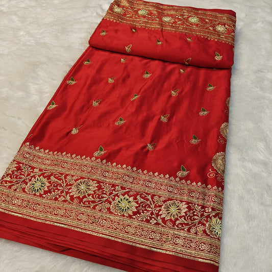 Classic Banarasi Silk Saree | Timeless Handwoven Elegance
